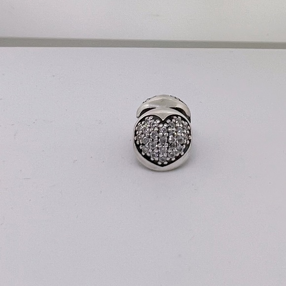 Pandora “Love of My Life” Pave Heart CZ Clip Charm 791053CZ - Picture 2 of 4